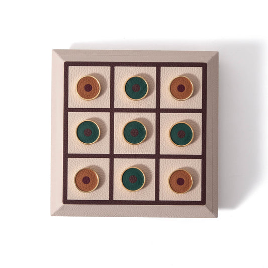 "Tic Tac Toe" Game Box