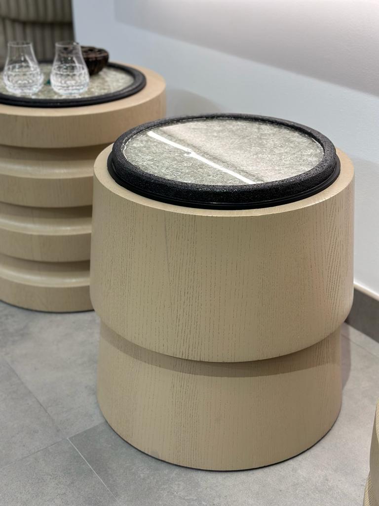  "AXEL" OATMEAL QUARTZ GLASS & WOOD SIDE TABLE