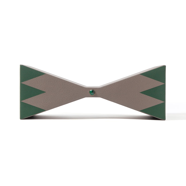 Le Cirque Papillon Bookstand