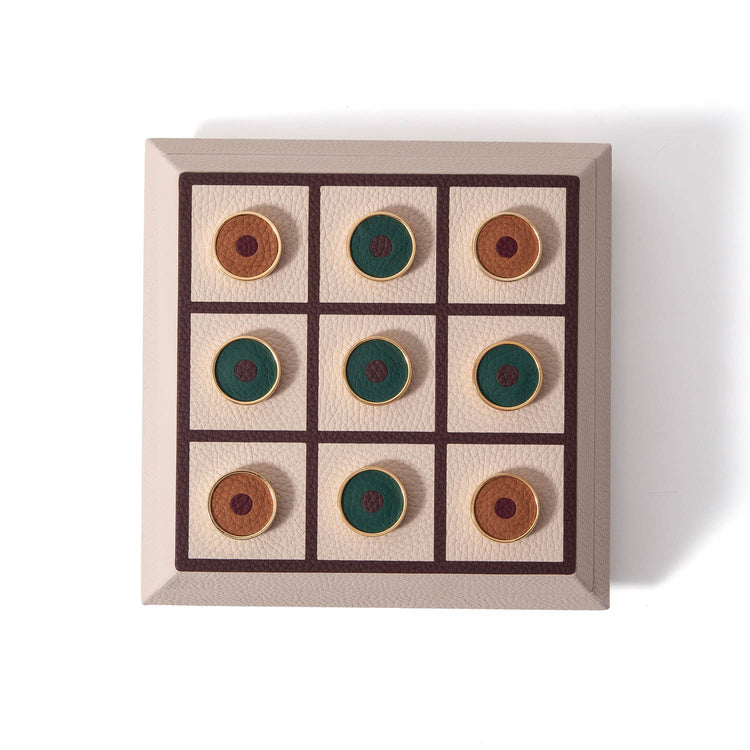 "Tic Tac Toe" Game Box