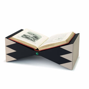 “Le Cirque’ Papillon Bookstand